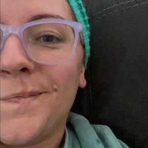 Meet your Posher, Whitney